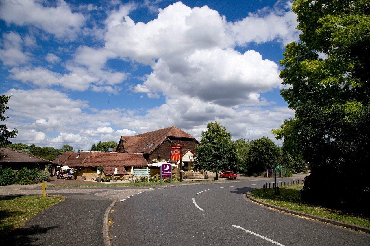 Premier Inn Peterborough - Ferry Meadows エクステリア 写真