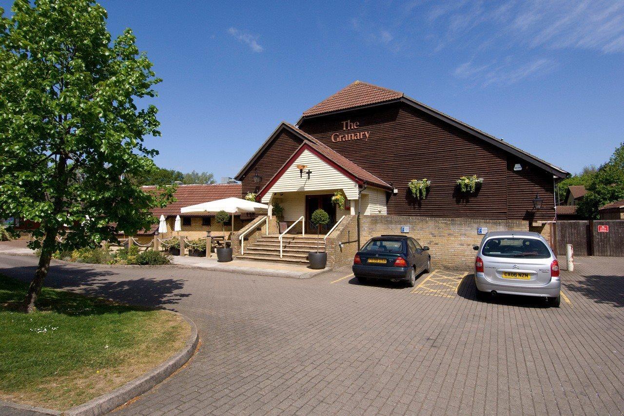 Premier Inn Peterborough - Ferry Meadows エクステリア 写真