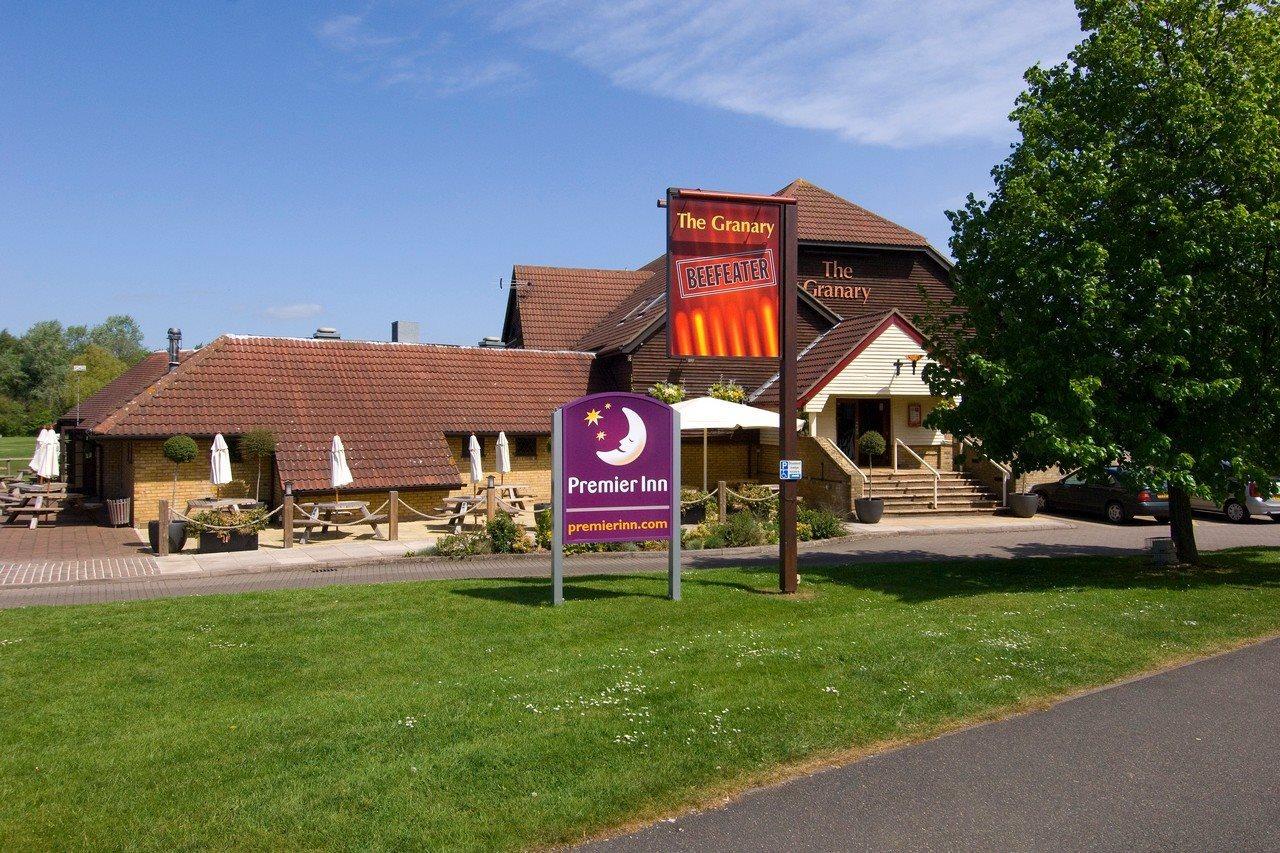 Premier Inn Peterborough - Ferry Meadows エクステリア 写真