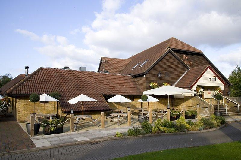 Premier Inn Peterborough - Ferry Meadows エクステリア 写真